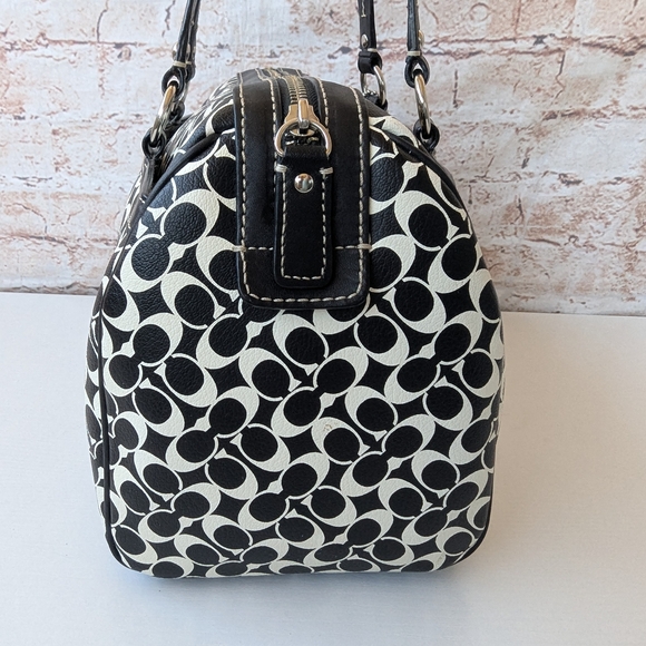 COACH Chelsea Zip Satchel Boston Speedy Bag - Picture 8 of 16